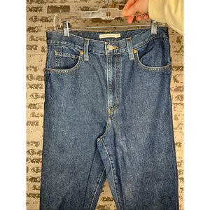 Levi’s | women high waisted mom jeans denim